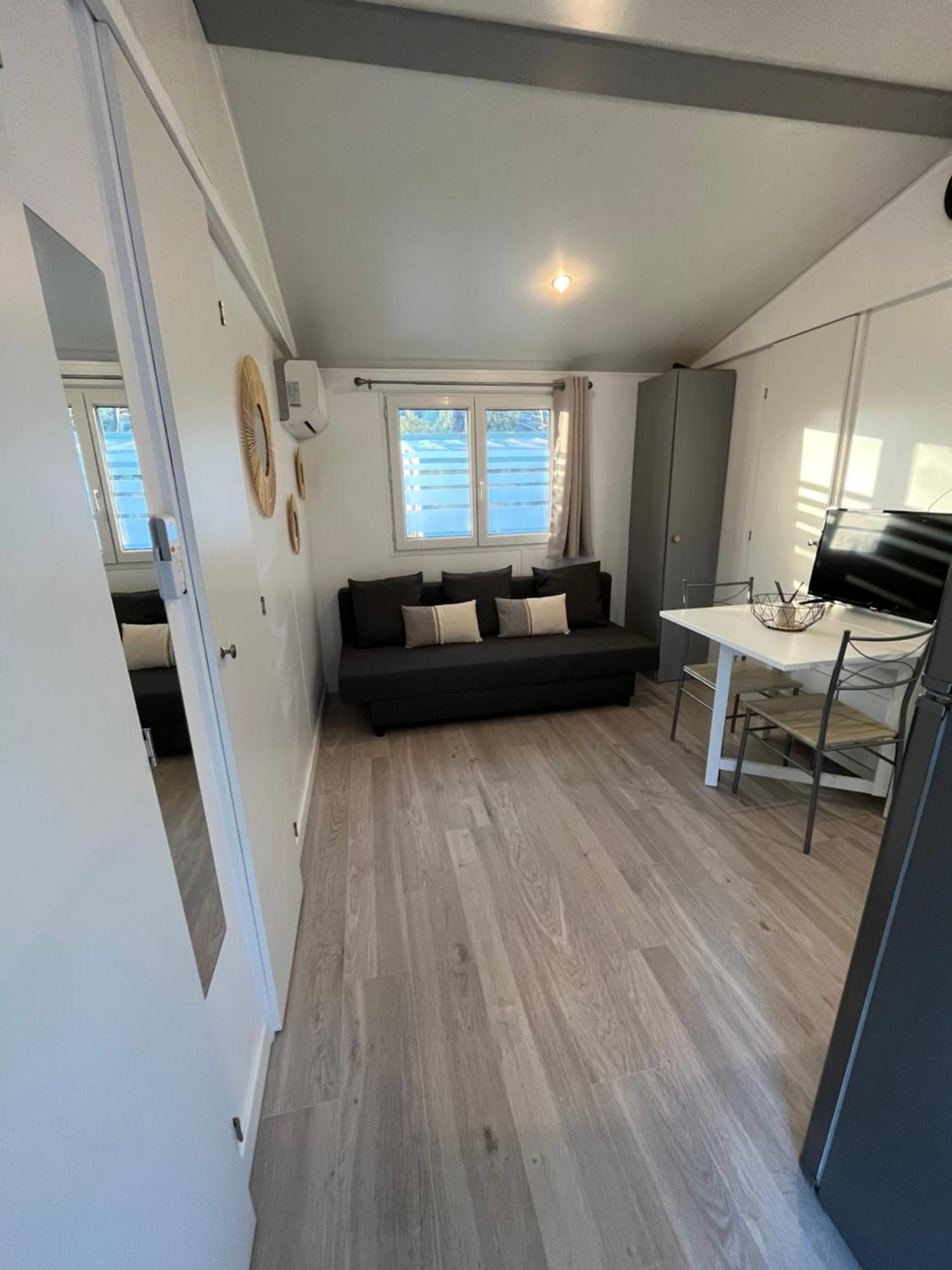 Mobil-Home Camping Oasis Roquebrune-sur Argens Extérieur photo
